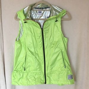 NWOT - VICTORIA’S SECRET SPORT VEST S